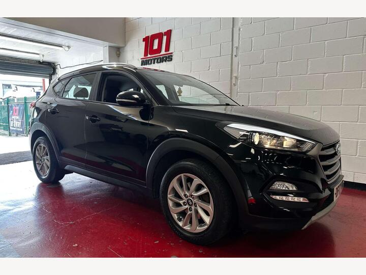 Hyundai TUCSON 2.0 CRDi SE Nav 4WD Euro 6 5dr
