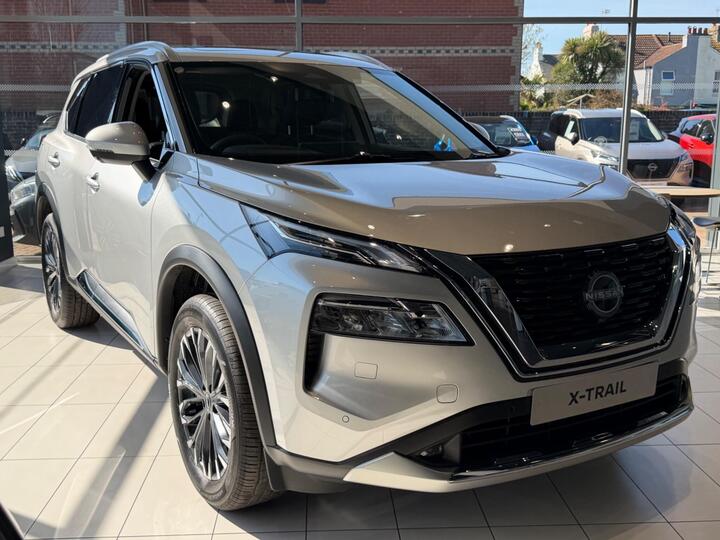 Nissan X-Trail 1.5 DIG-T MHEV Tekna XTRON Euro 6 (s/s) 5dr