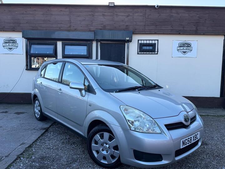 Toyota Corolla Verso 1.8 VVT-i T2 5dr