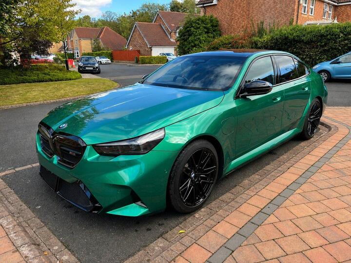 BMW M5 4.4 22.1kWh Steptronic XDrive Euro 6 (s/s) 4dr