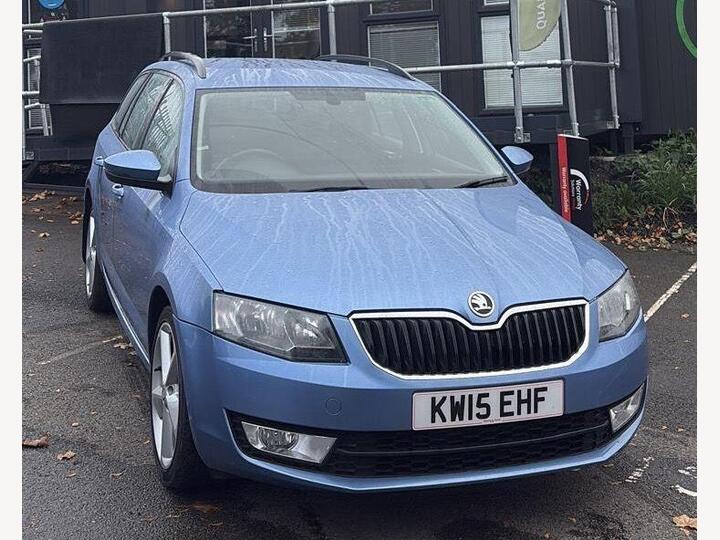 Skoda OCTAVIA 2.0 TDI SE 4WD Euro 6 (s/s) 5dr Skoda OCTAVIA 2.0 TDI SE 4WD Euro 6 (s/s) 5dr