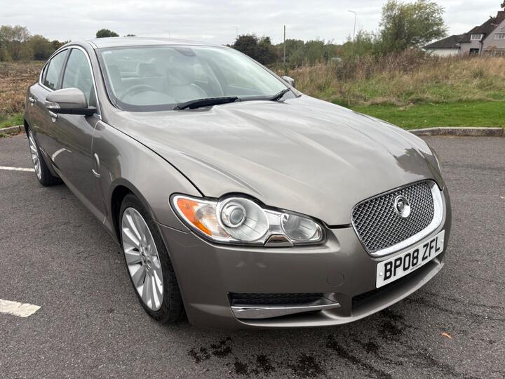 Jaguar XF 2.7d V6 Premium Luxury Auto Euro 4 4dr