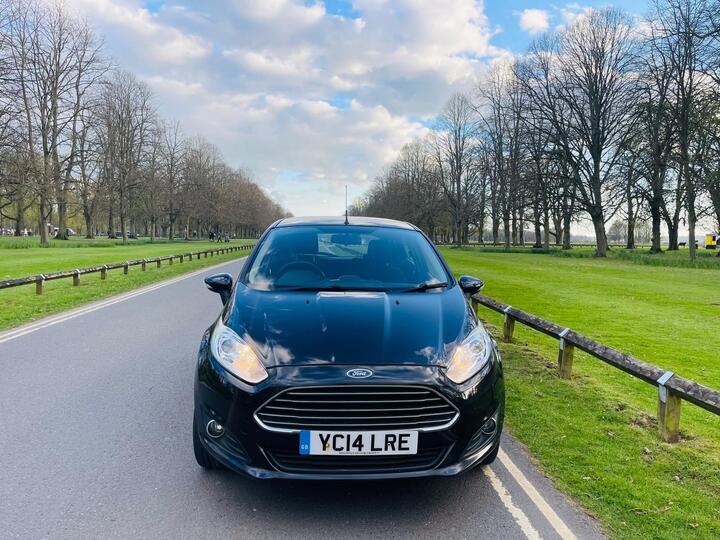 Ford Fiesta 1.25 Zetec Euro 5 5dr