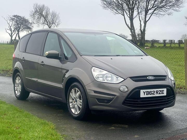 Ford S-MAX 1.6 TDCi Zetec Euro 5 (s/s) 5dr