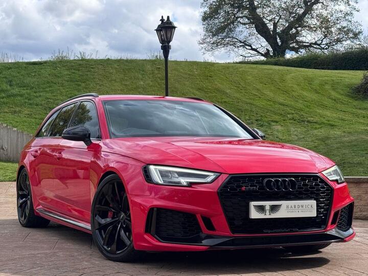 Audi RS4 AVANT 2.9 TFSI V6 Tiptronic Quattro Euro 6 (s/s) 5dr Audi RS4 AVANT 2.9 TFSI V6 Tiptronic Quattro Euro 6 (s/s) 5dr