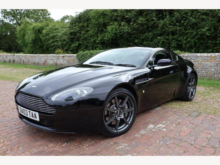 Aston Martin VANTAGE 4.3 V8 Euro 4 2dr