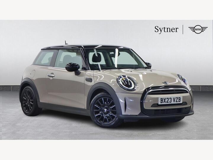 MINI Hatch 1.5 Cooper Classic Steptronic Euro 6 (s/s) 3dr