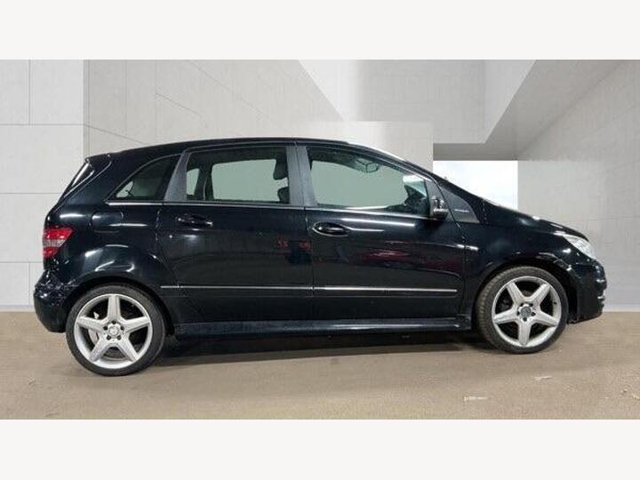 Mercedes-Benz B Class 1.7 B180 BlueEfficiency Sport 5dr