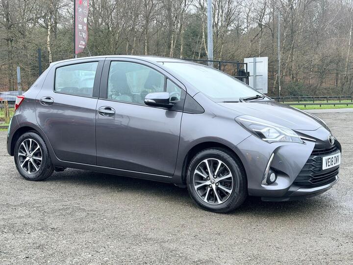 Toyota Yaris 1.5 VVT-i Icon Tech Euro 6 5dr