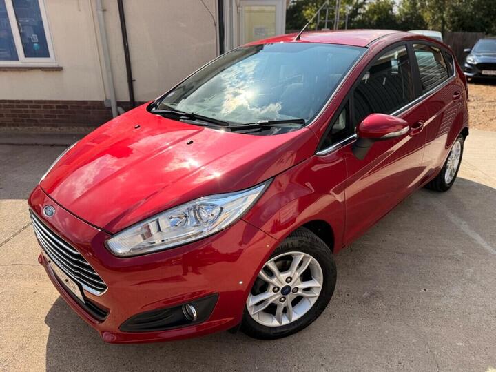 Ford FIESTA 1.6 Zetec Powershift Euro 6 5dr