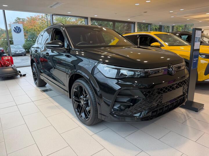 Volkswagen Tiguan 2.0 TSI Black Edition DSG 4Motion Euro 6 (s/s) 5dr