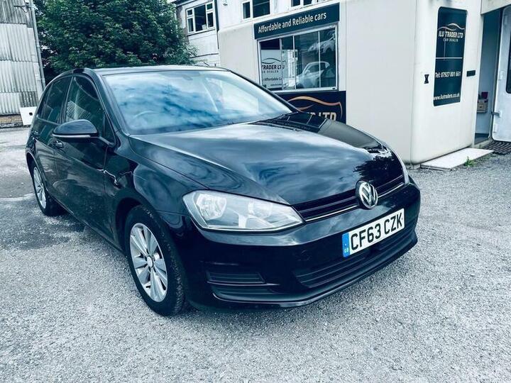 Volkswagen Golf 1.6 TDI BlueMotion Tech SE Euro 5 (s/s) 5dr