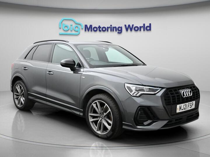 Audi Q3 1.5 TFSI CoD 35 Black Edition S Tronic Euro 6 (s/s) 5dr