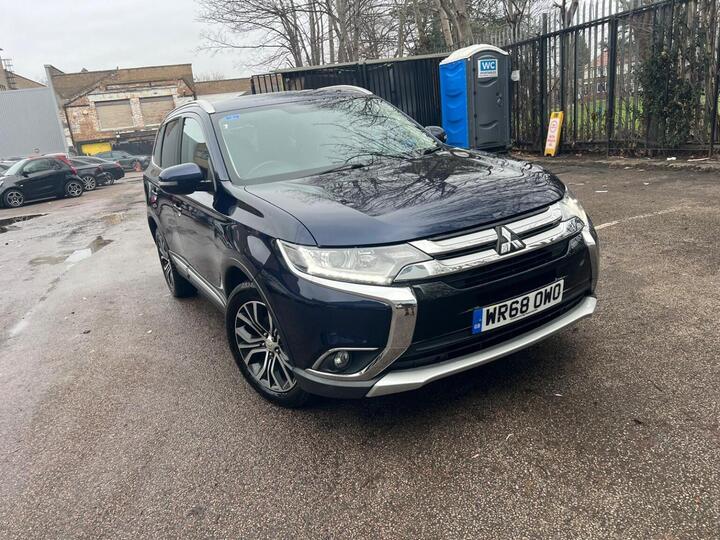 Mitsubishi OUTLANDER 2.2 DI-D 3 Auto 4WD Euro 6 5dr