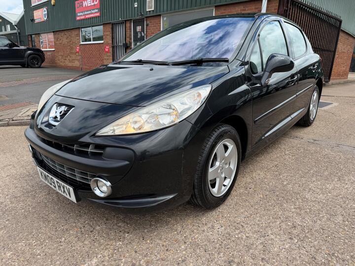 Peugeot 207 1.4 VTi SE Premium 5dr