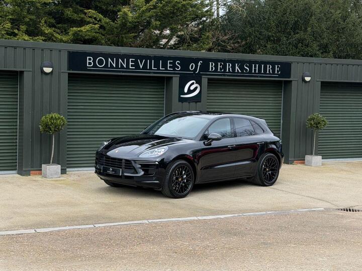 Porsche MACAN 2.9T V6 Turbo PDK 4WD Euro 6 (s/s) 5dr Porsche MACAN 2.9T V6 Turbo PDK 4WD Euro 6 (s/s) 5dr