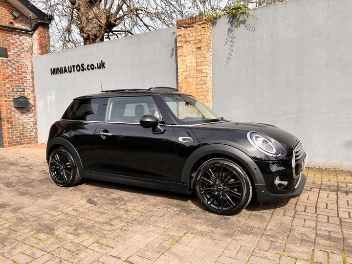 MINI Hatch 1.5 Cooper Exclusive Steptronic Euro 6 (s/s) 3dr
