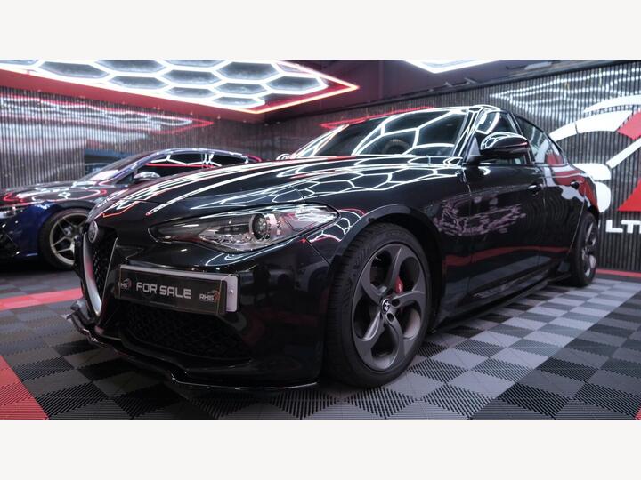 Alfa Romeo GIULIA 2.2 TD Speciale Auto Euro 6 (s/s) 4dr