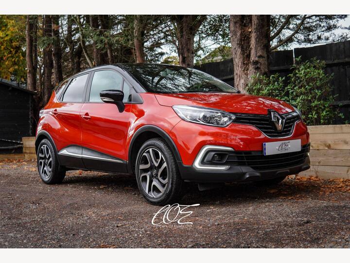 Renault CAPTUR 0.9 TCe ENERGY Iconic Euro 6 (s/s) 5dr