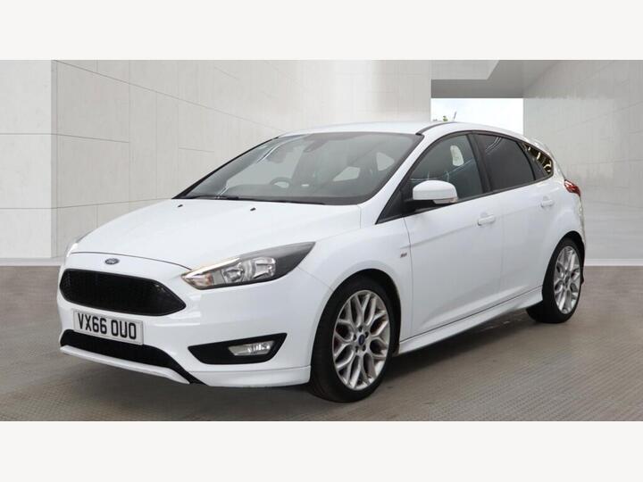 Ford FOCUS 1.0T EcoBoost ST-Line Euro 6 (s/s) 5dr