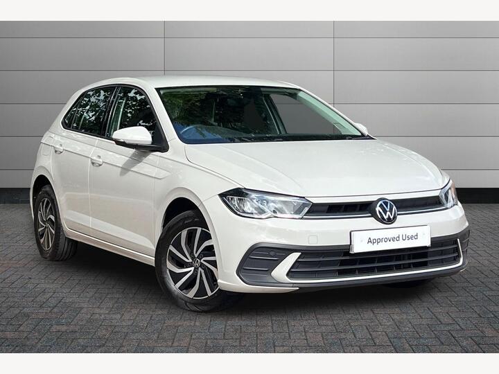 Volkswagen Polo 1.0 TSI Life Euro 6 (s/s) 5dr Volkswagen Polo 1.0 TSI Life Euro 6 (s/s) 5dr
