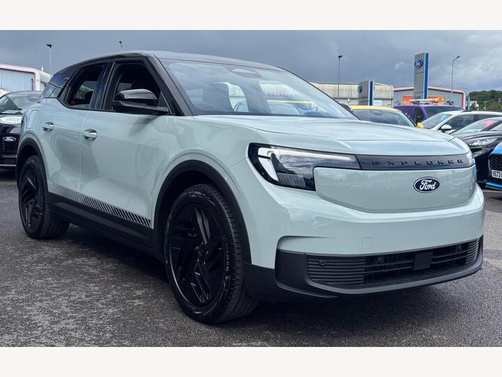 Ford Explorer Extended Range 79kWh Collection Auto 5dr