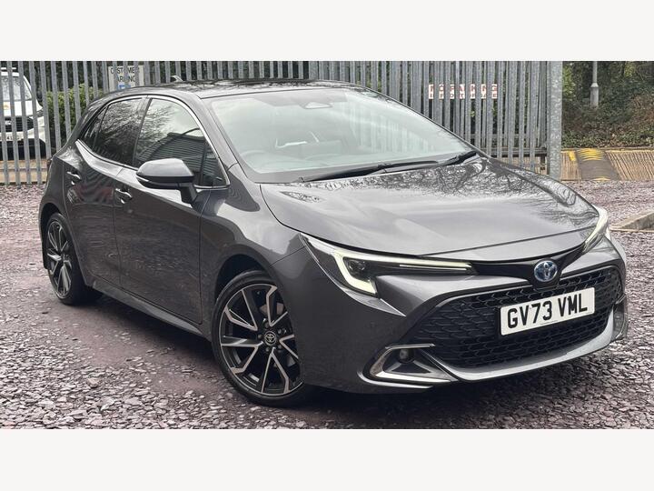 Toyota COROLLA HATCHBACK 2.0 VVT-h Excel CVT Euro 6 (s/s) 5dr Toyota COROLLA HATCHBACK 2.0 VVT-h Excel CVT Euro 6 (s/s) 5dr