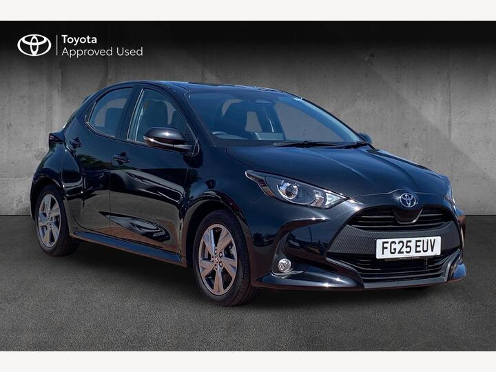 Toyota Yaris 1.5 VVT-h Icon E-CVT Euro 6 (s/s) 5dr