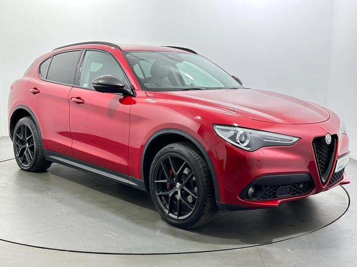 Alfa Romeo Stelvio 2.2 TD Nero Edizione Auto Q4 AWD Euro 6 (s/s) 5dr Alfa Romeo Stelvio 2.2 TD Nero Edizione Auto Q4 AWD Euro 6 (s/s) 5dr