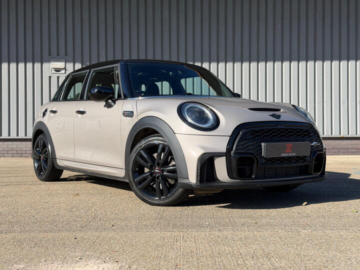 MINI Hatch 2.0 Cooper S Sport Steptronic Euro 6 (s/s) 5dr