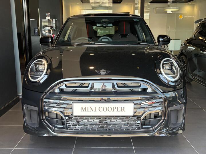 MINI Cooper 1.5C Sport Steptronic Euro 6 (s/s) 3dr