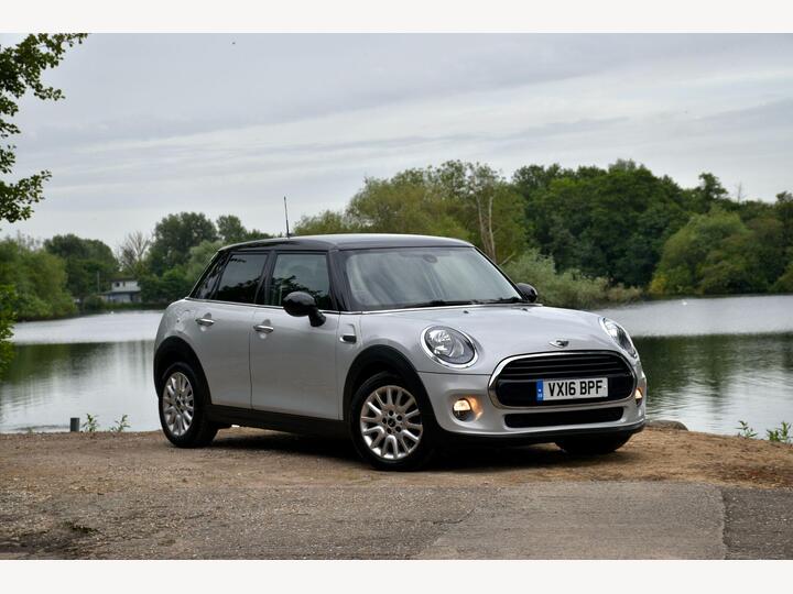 MINI Hatch 1.5 Cooper D Euro 6 (s/s) 5dr