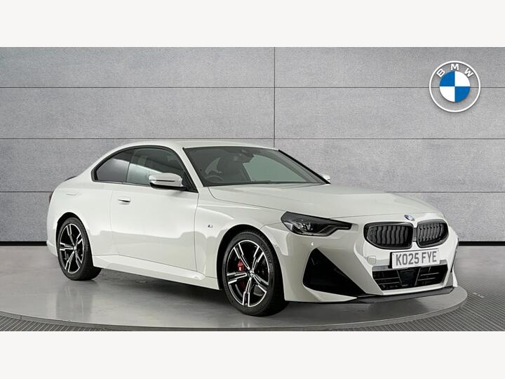 BMW 2 Series 2.0 220i M Sport Auto Euro 6 (s/s) 2dr BMW 2 Series 2.0 220i M Sport Auto Euro 6 (s/s) 2dr