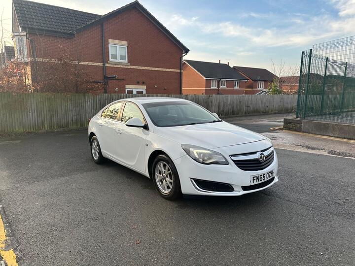 Vauxhall Insignia 2.0 CDTi EcoFLEX Design Euro 5 (s/s) 5dr