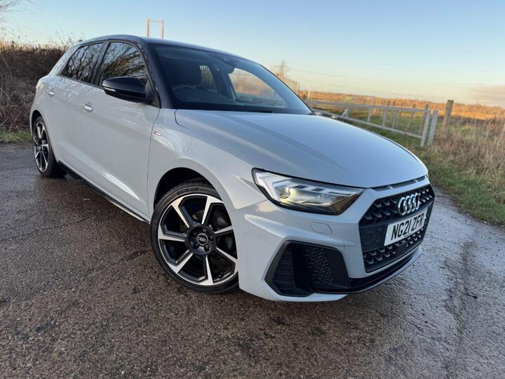 Audi A1 1.0 TFSI 30 Black Edition Sportback Euro 6 (s/s) 5dr