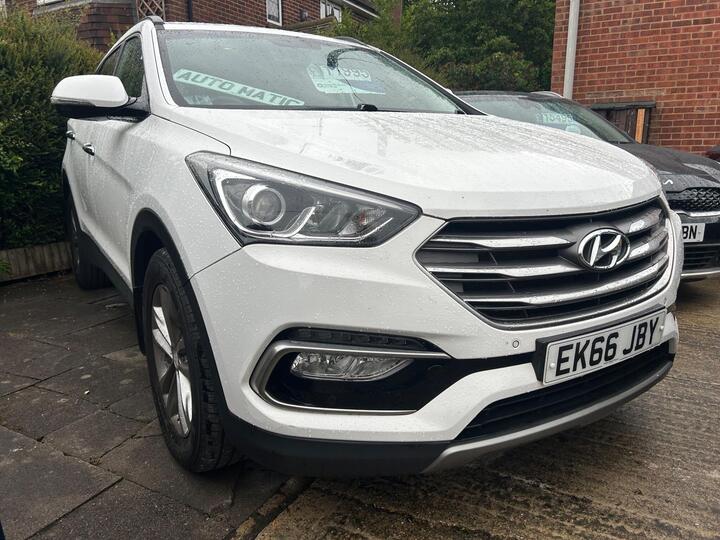 Hyundai Santa Fe 2.2 CRDi Blue Drive Premium Auto 4WD Euro 6 (s/s) 5dr (7 Seat)