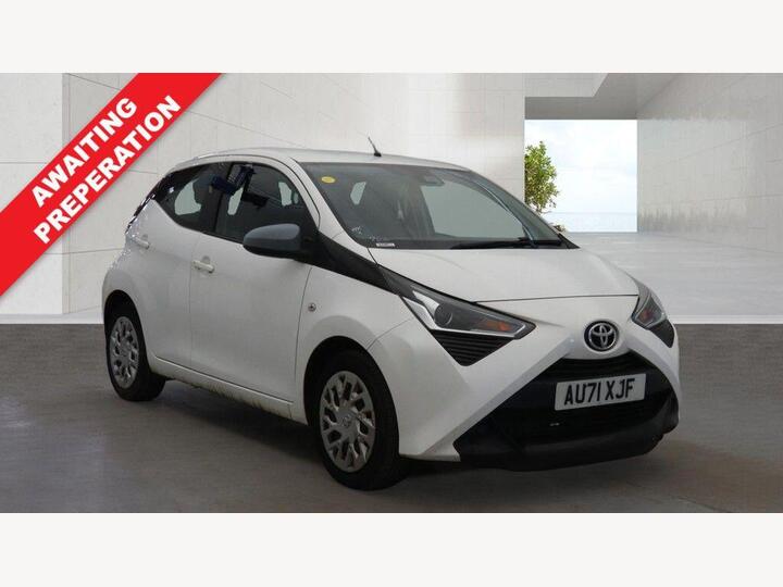 Toyota AYGO 1.0 VVT-i X-play Euro 6 (s/s) 5dr