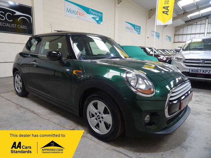 MINI Hatch 1.5 Cooper Auto Euro 6 (s/s) 3dr