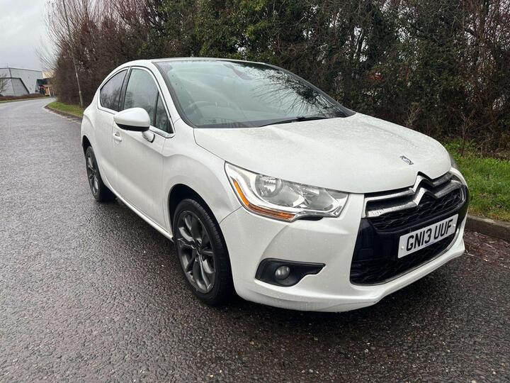 Citroen DS4 1.6 E-HDi Airdream DStyle EGS6 Euro 5 (s/s) 5dr