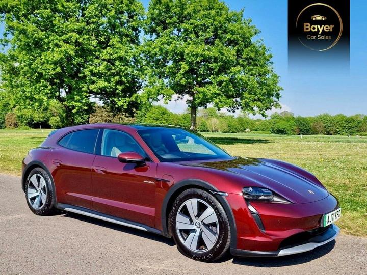 Porsche TAYCAN Performance Plus 93.4kWh 4 Cross Turismo Auto 4WD 5dr (11kW Charger)