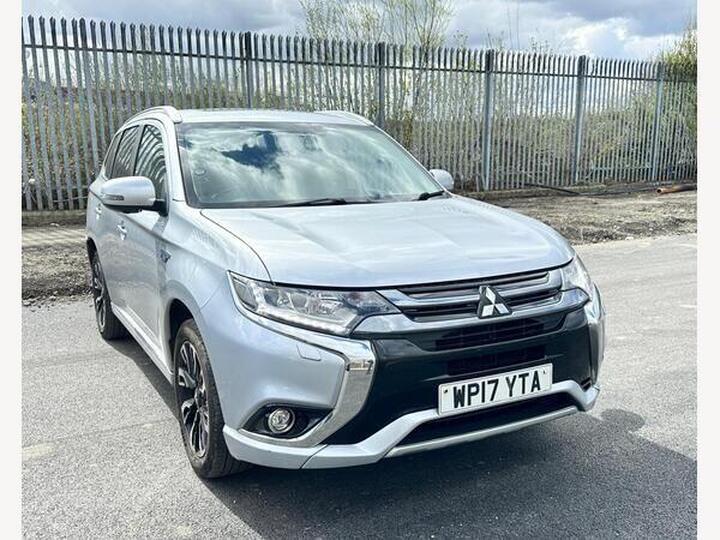 Mitsubishi Outlander 2.0h 12kWh 4h CVT 4WD Euro 6 (s/s) 5dr
