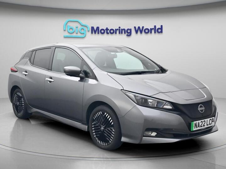 Nissan Leaf 39kWh N-Connecta Auto 5dr