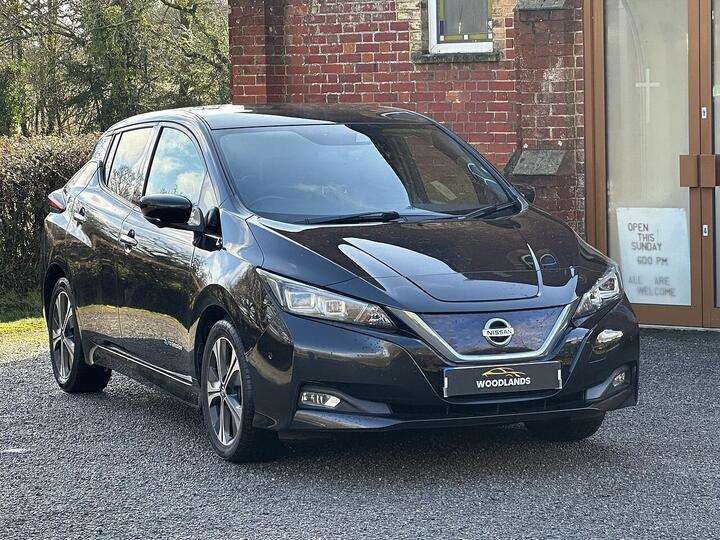 Nissan Leaf 40kWh Tekna Auto 5dr