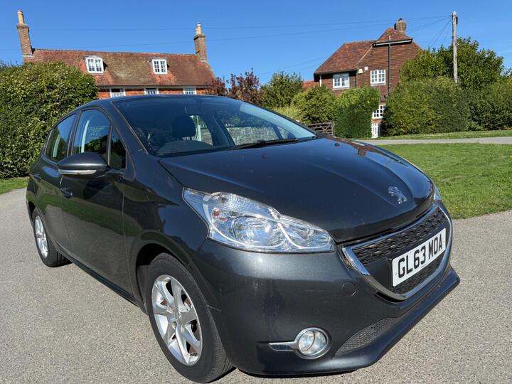 Peugeot 208 1.2 VTi Active Euro 5 5dr
