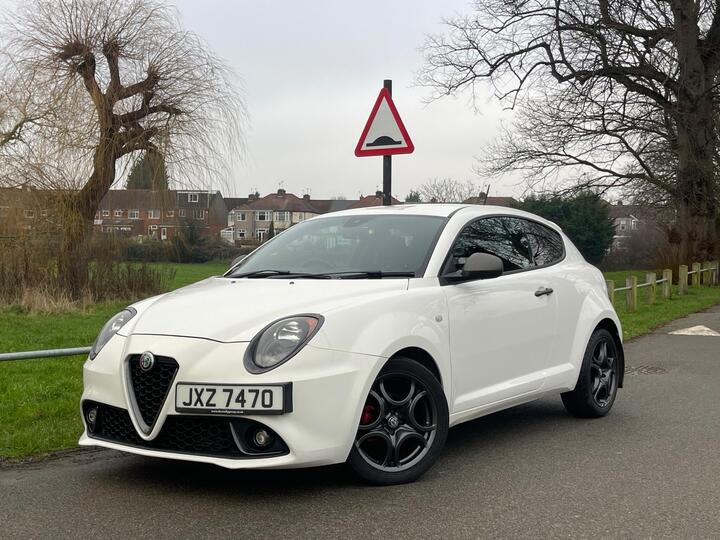 Alfa Romeo MiTo 875 TB TwinAir Speciale Euro 6 (s/s) 3dr