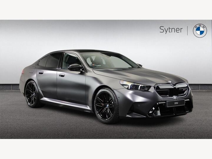 BMW M5 4.4 22.1kWh Steptronic XDrive Euro 6 (s/s) 4dr