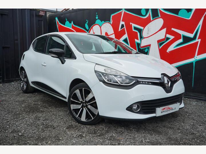 Renault Clio 0.9 TCe Dynamique S Nav Euro 6 (s/s) 5dr Renault Clio 0.9 TCe Dynamique S Nav Euro 6 (s/s) 5dr