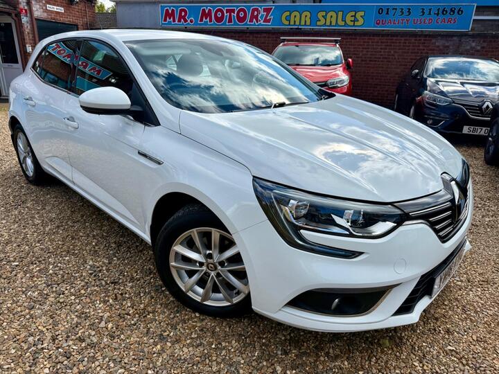 Renault Megane 1.2 TCe Dynamique Nav Euro 6 (s/s) 5dr