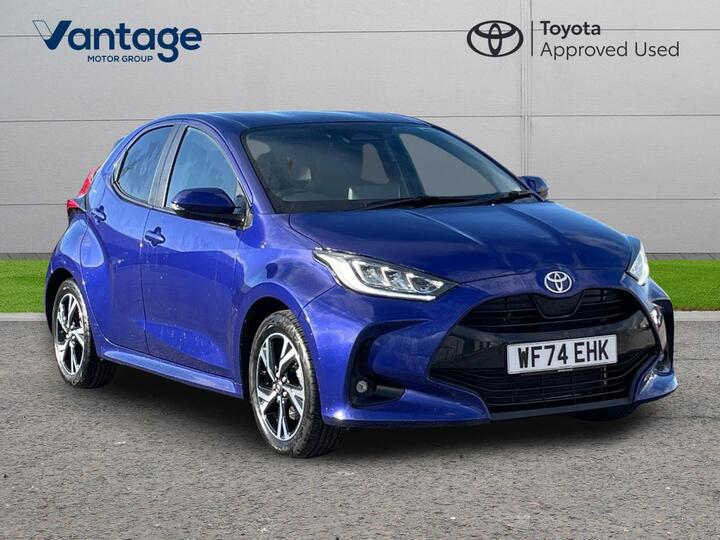 Toyota Yaris 1.5 VVT-h Design E-CVT Euro 6 (s/s) 5dr