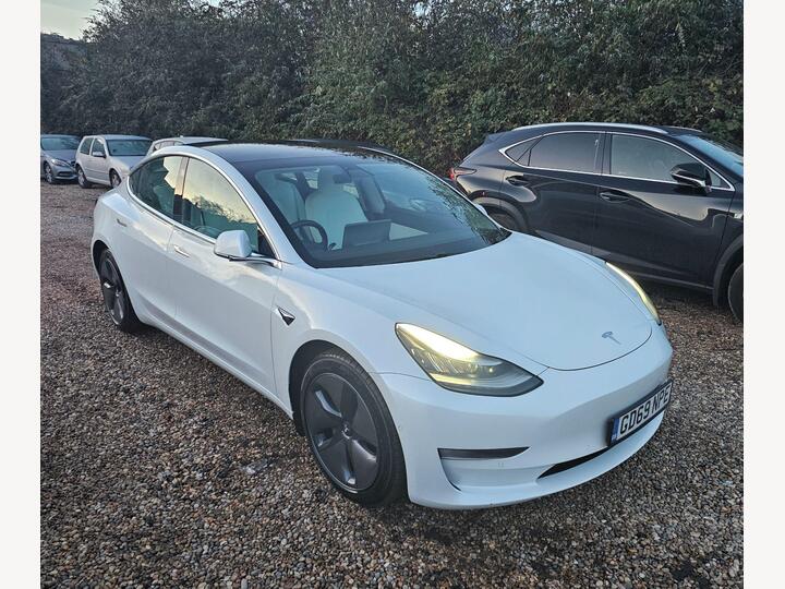 Tesla Model 3 (Dual Motor) Long Range Auto 4WDE 4dr Tesla Model 3 (Dual Motor) Long Range Auto 4WDE 4dr